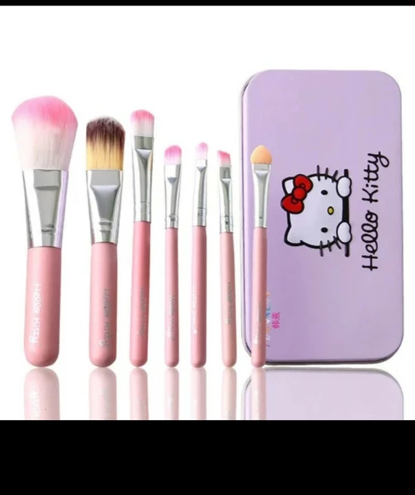 Kitty Makeup Brush Kit uploaded by H&K INTERNATIONAL on 8/4/2022