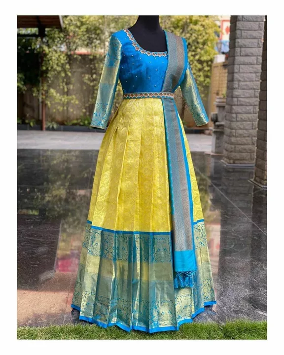 Luxury Gowns in Ready made stiched In  Zari uploaded by DevShree on 8/4/2022