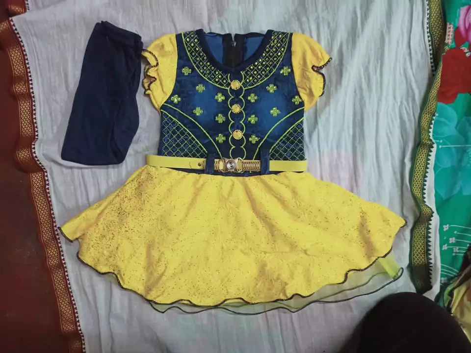 Girls frock set uploaded by      AQSARA TRADERS  on 8/5/2022