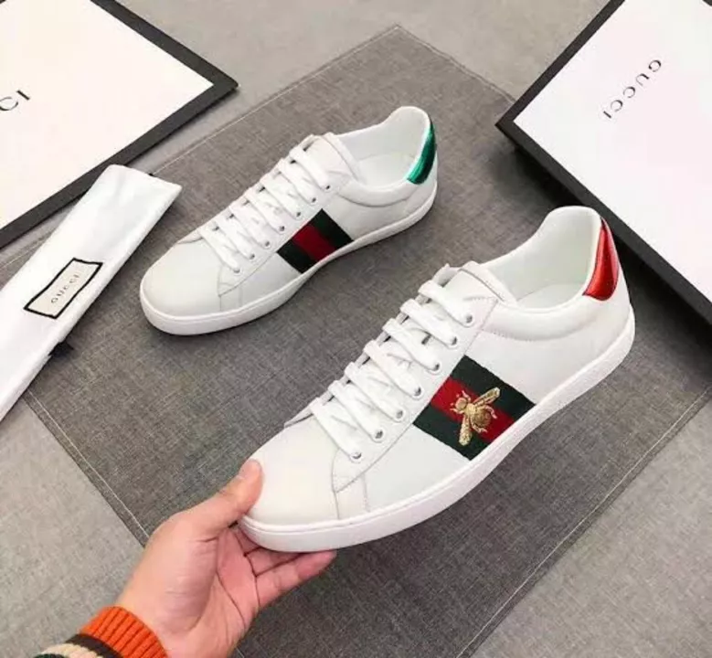 Post image Gucci Ace Bee For HerAll sizes available. 36-37-38-39-40. 1999. Rs. Top full leather upper quality next to og 10@ mirror copy as stores quality same as original *💯 % genuine leather upper quality *