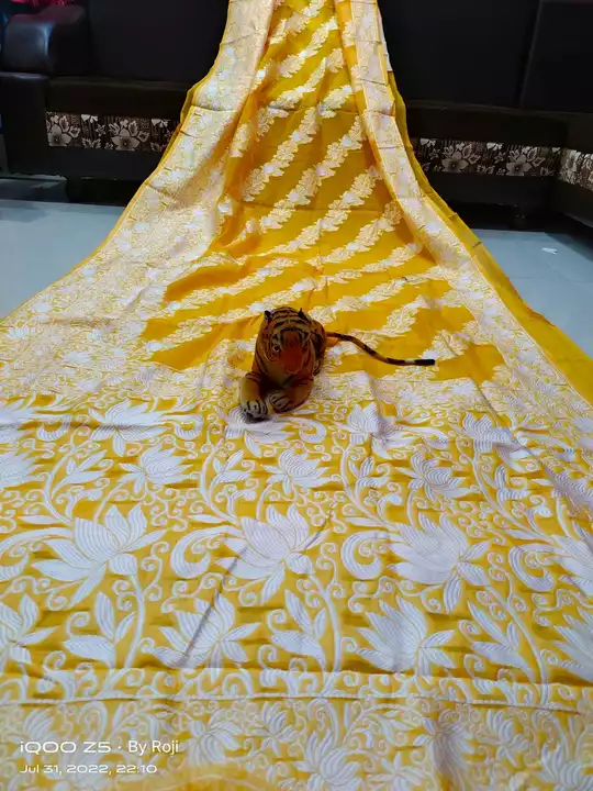Product uploaded by Buri maa saree ghor on 8/5/2022