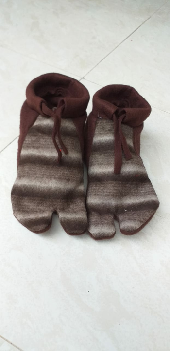 Lady socks uploaded by business on 8/5/2022