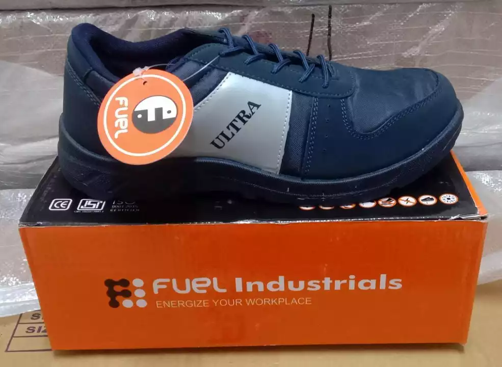 Safety Shoes  uploaded by Shree Siddhivinayak Enterprises on 8/6/2022