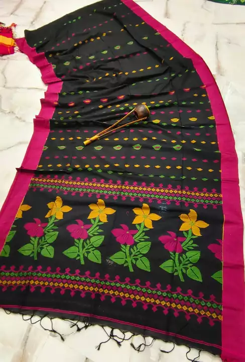 Pure Cotton Hand Work Sharee uploaded by Maa Kali Sharee Center on 8/6/2022