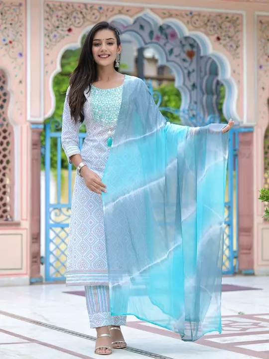 100%cotton and good fabric kurti set uploaded by Kavia Fashion on 8/6/2022