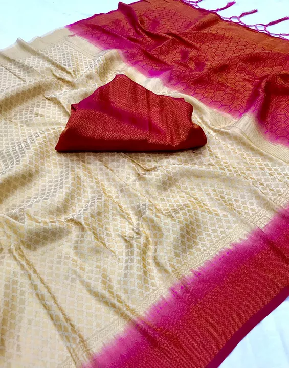 Dying Saree  uploaded by Royal creation on 8/6/2022