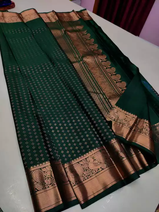 Banarasi saree uploaded by Jaydeep textile on 8/7/2022