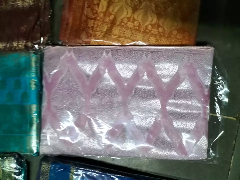 Post image Chep cost of sarees in bulk