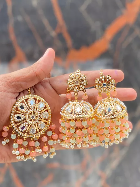 Jhumka with tikka, mirror jhumka,punjabi jewelry, royal jewelry uploaded by Nirmal boutique on 8/7/2022
