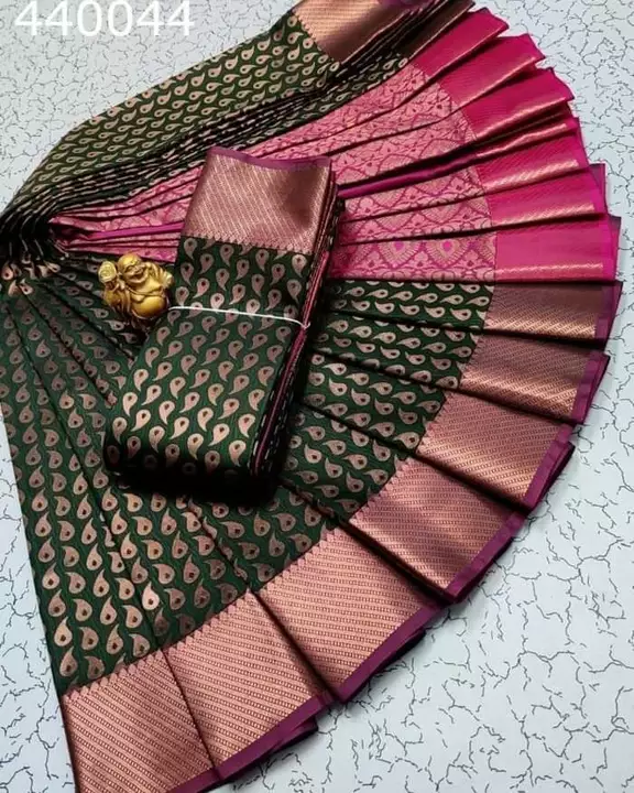 Fancy silk saree  uploaded by 🥰Dutta saree center🥰 on 8/8/2022