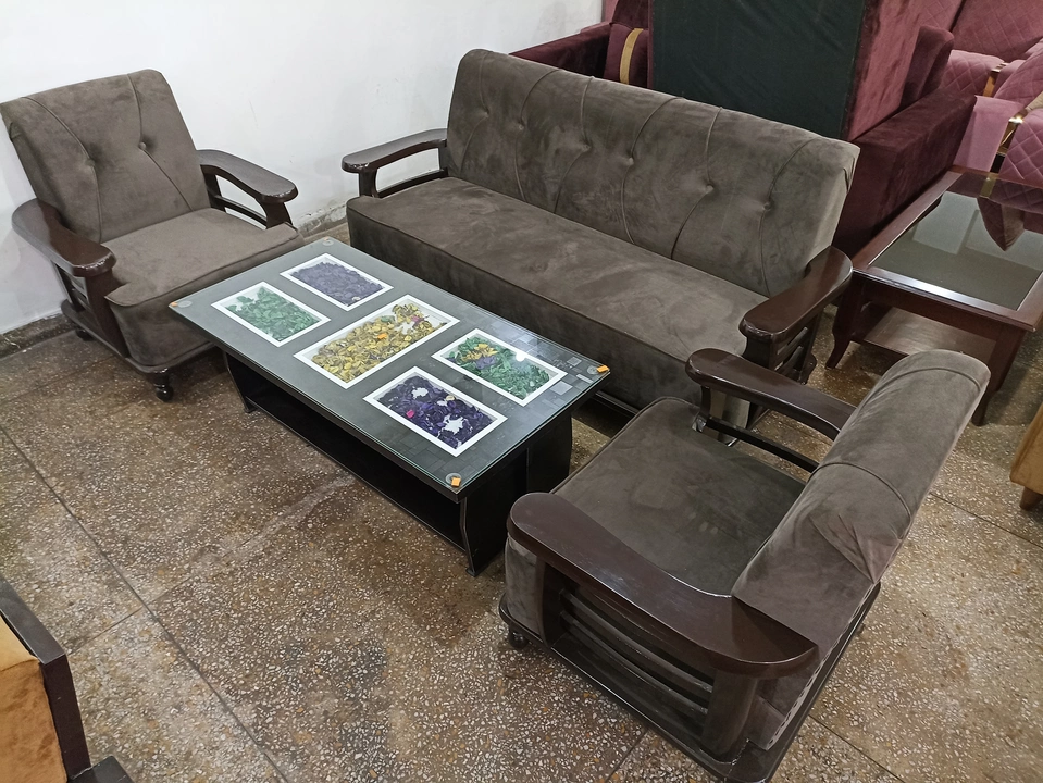 Sofa set no 189 uploaded by business on 8/8/2022