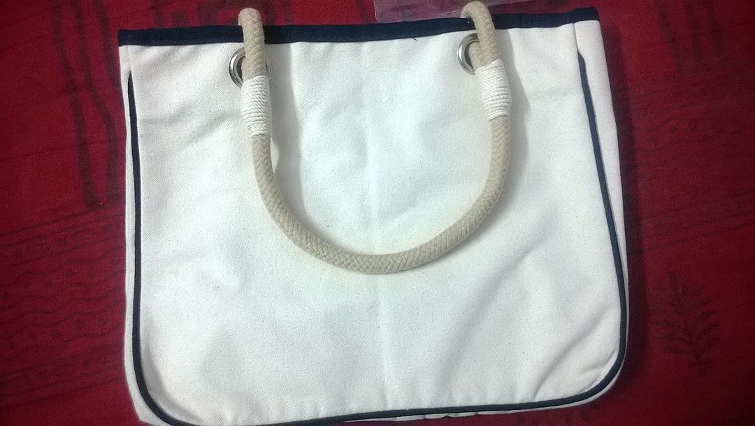 Export quality canvas hand bag uploaded by Saptarishi Apparels LLP on 11/22/2020