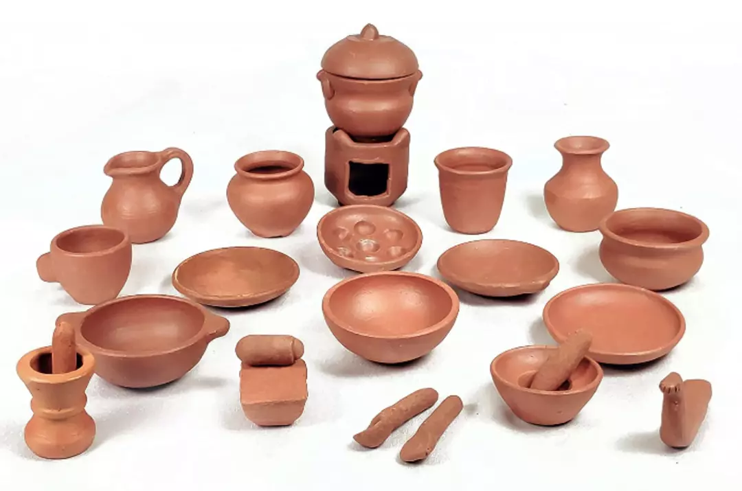 Miniature clay kitchen set  uploaded by business on 8/8/2022