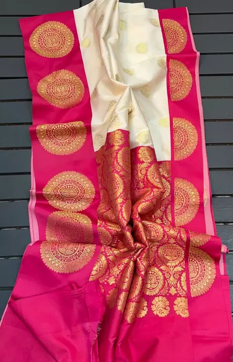 Banarasi Maheshwari Semi silk saree

Smooth & Soft Silk Fabrics

 uploaded by Moon's collection on 8/8/2022