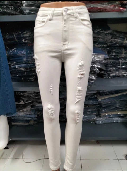 Ladies jeans  uploaded by business on 8/8/2022
