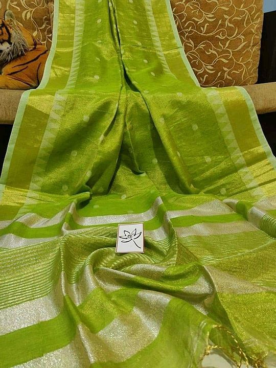 Post image Hey! Checkout my new collection called Tisu linen bol handloom saree..