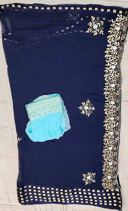 Post image 👉 pure jorjat zari chokdi fabric
👉Resham katdana Patti hand work designing
👉 contrast paipan on Pallu
👉 contrast same fabric blouse
🛍️ for more details contact me on 7568909309