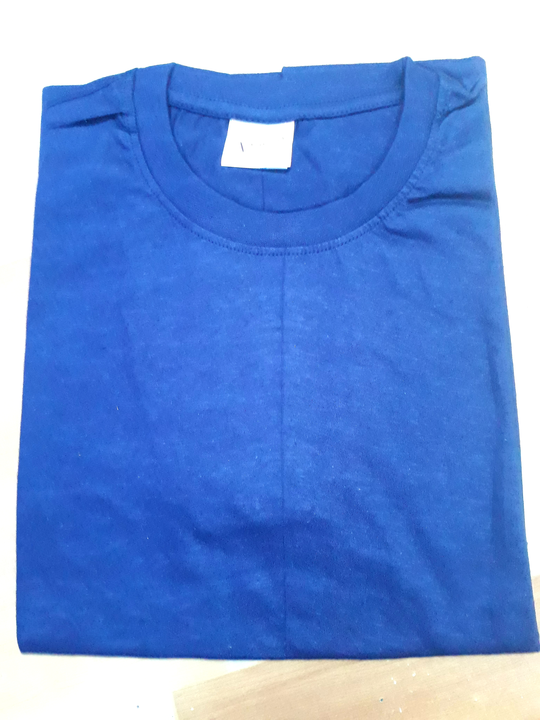 Round neck tshirt  uploaded by business on 8/10/2022