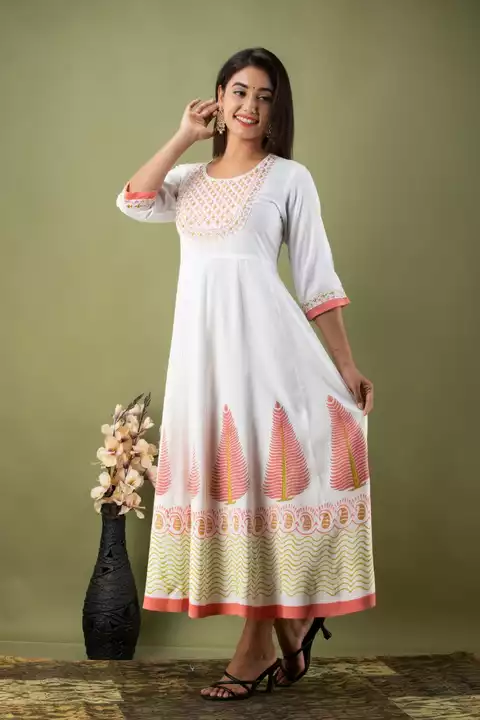 Product uploaded by Dresses , Handloom and democratic items on 8/10/2022