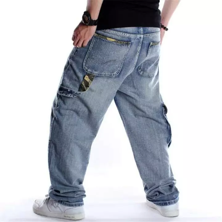 Post image I want 50+ pieces of Baggy jeans  at a total order value of 500. Please send me price if you have this available.