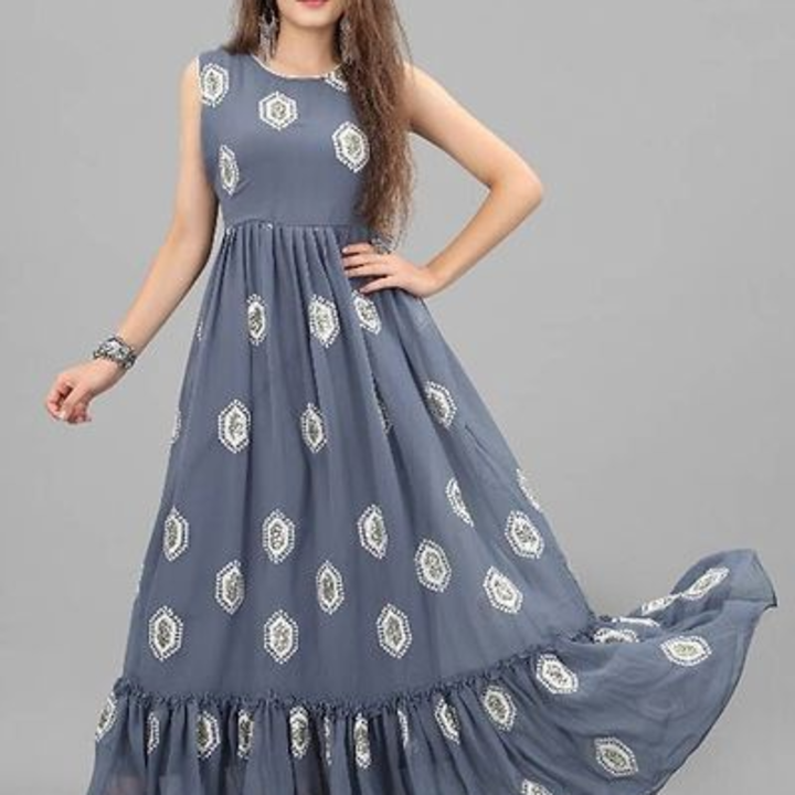 Dress uploaded by business on 8/10/2022