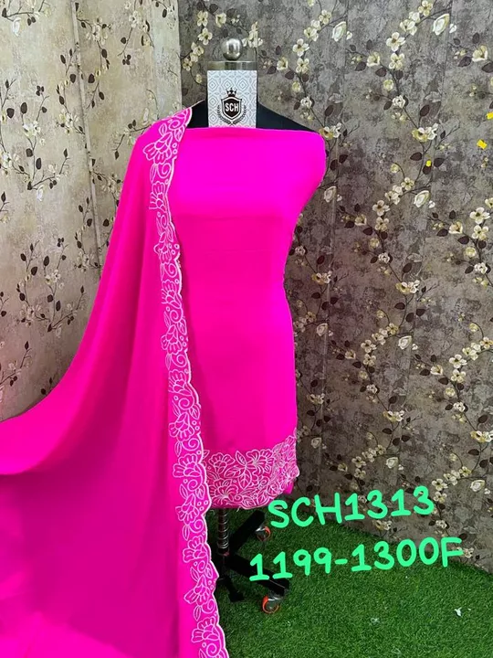 Punjabi suit uploaded by Cheema boutique on 8/11/2022