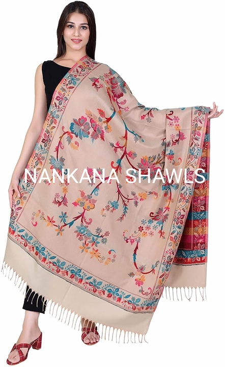 Product image of  woolen shawl, price: Rs. 350, ID: woolen-shawl-d740e309