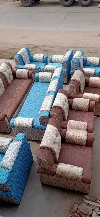 Warehouse Store Images of Bharat Sofa Sit