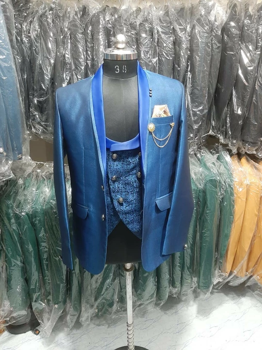 Warehouse Store Images of MTR FASHION
