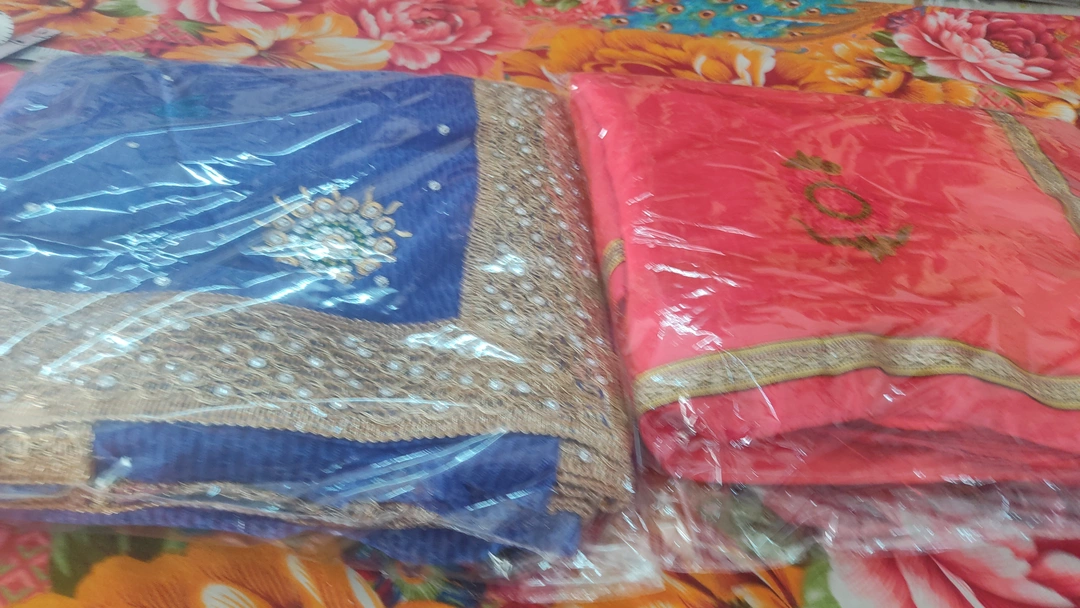Saree sut gowen  uploaded by Shri butique & collection on 8/12/2022