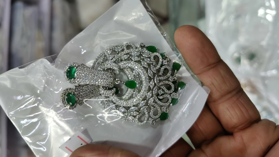 Product uploaded by Dhanesh art jewellers on 8/12/2022