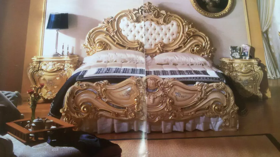 Maharaja royal bed  uploaded by umair ha dicraft 8630028301 on 8/12/2022