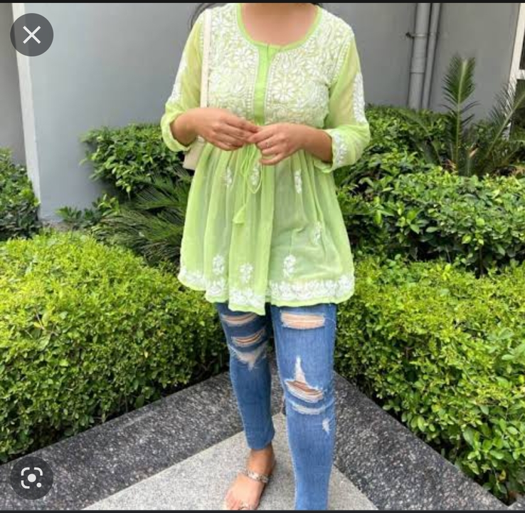 Post image I want 50+ pieces of chikankari top at a total order value of 10000. Please send me price if you have this available.