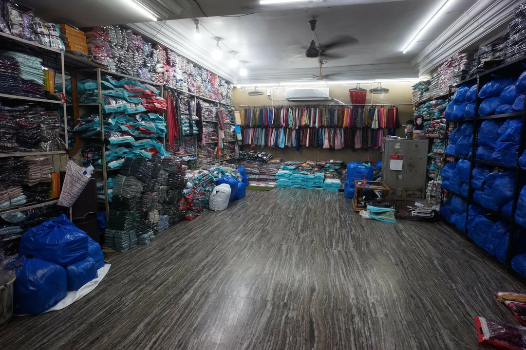 Warehouse Store Images of Abaya adda