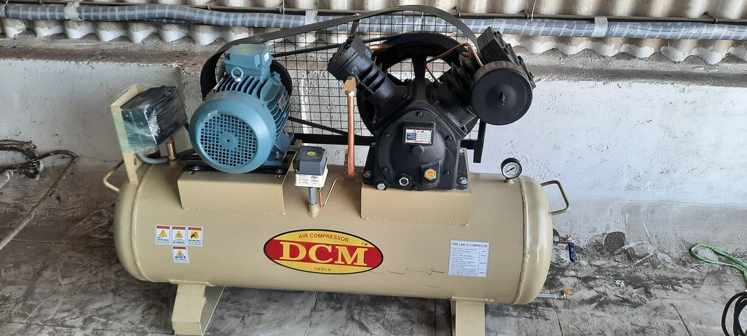 7.5 hp air compressor  uploaded by Shubh tech on 8/15/2022