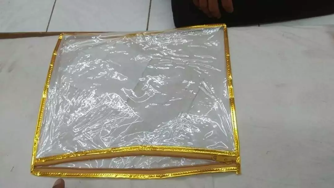 Post image PVC materials good shinning 
And u pack in this bag then good looking your pcs