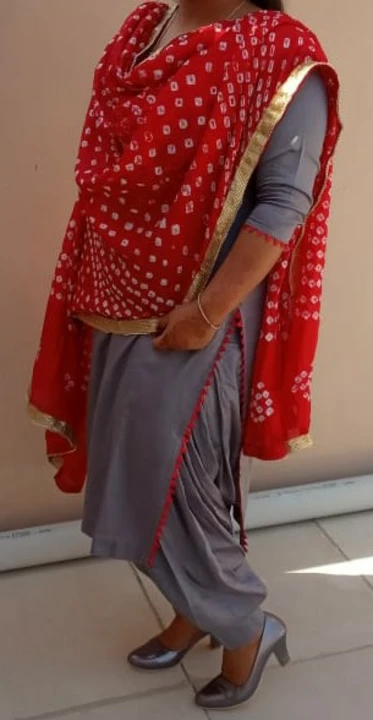 Punjabi suit  uploaded by Saya boutique on 8/16/2022