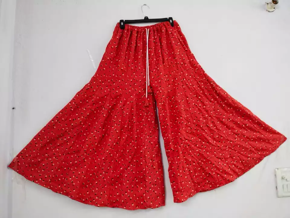 Skirt sarara  uploaded by business on 8/16/2022