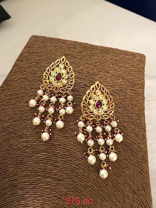 Kundan with Pearls Earrings... Shipping extra uploaded by JAM Rising Hub on 11/25/2020
