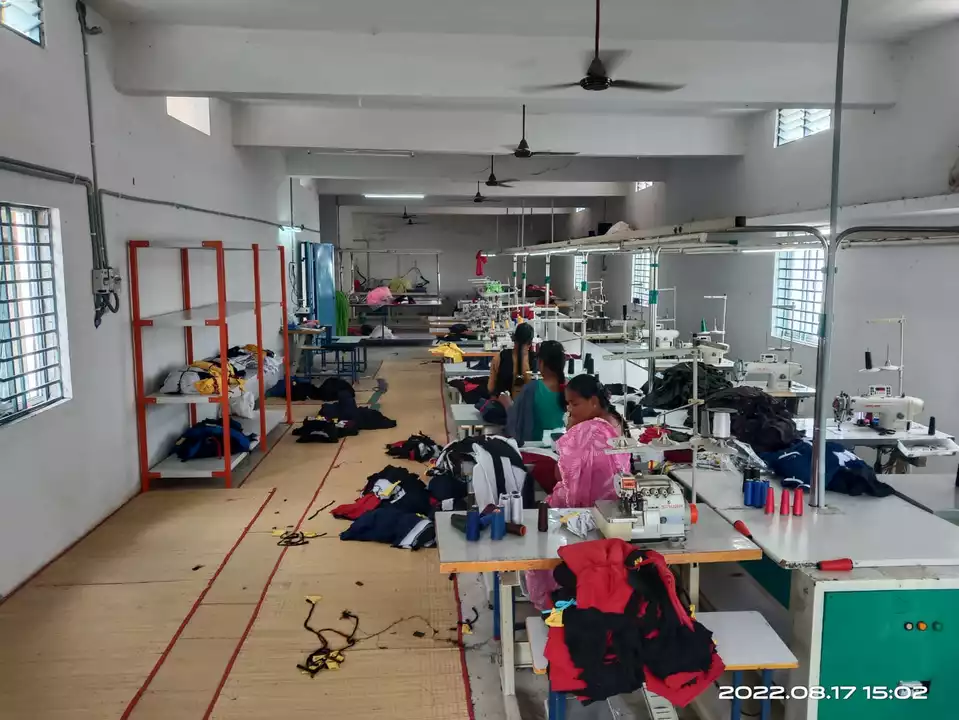 Factory Store Images of Smart Colors