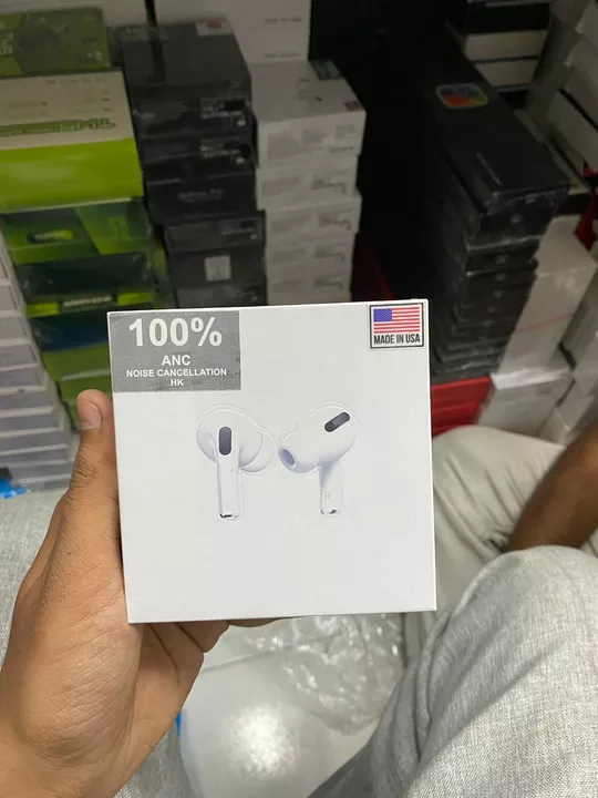 ANC  USA AIRPODS NOISE CANCELLATION  uploaded by Royal Collection on 8/17/2022