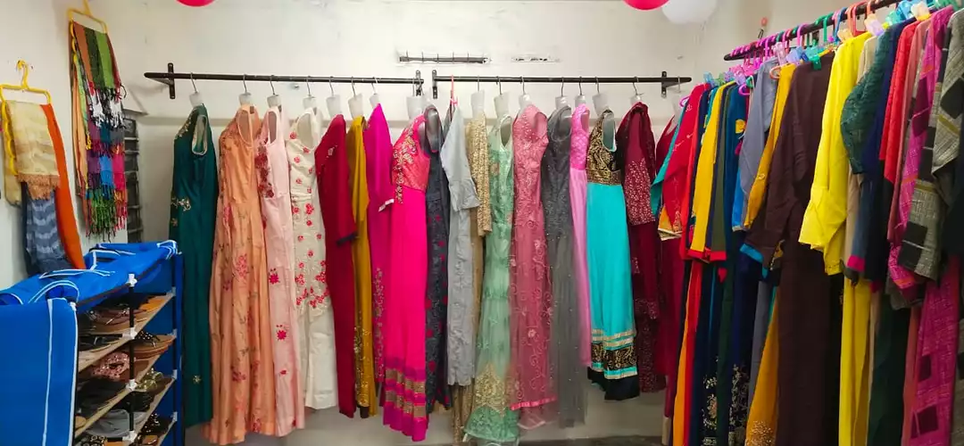 Mahi lakhnavi collection ladies garment shop