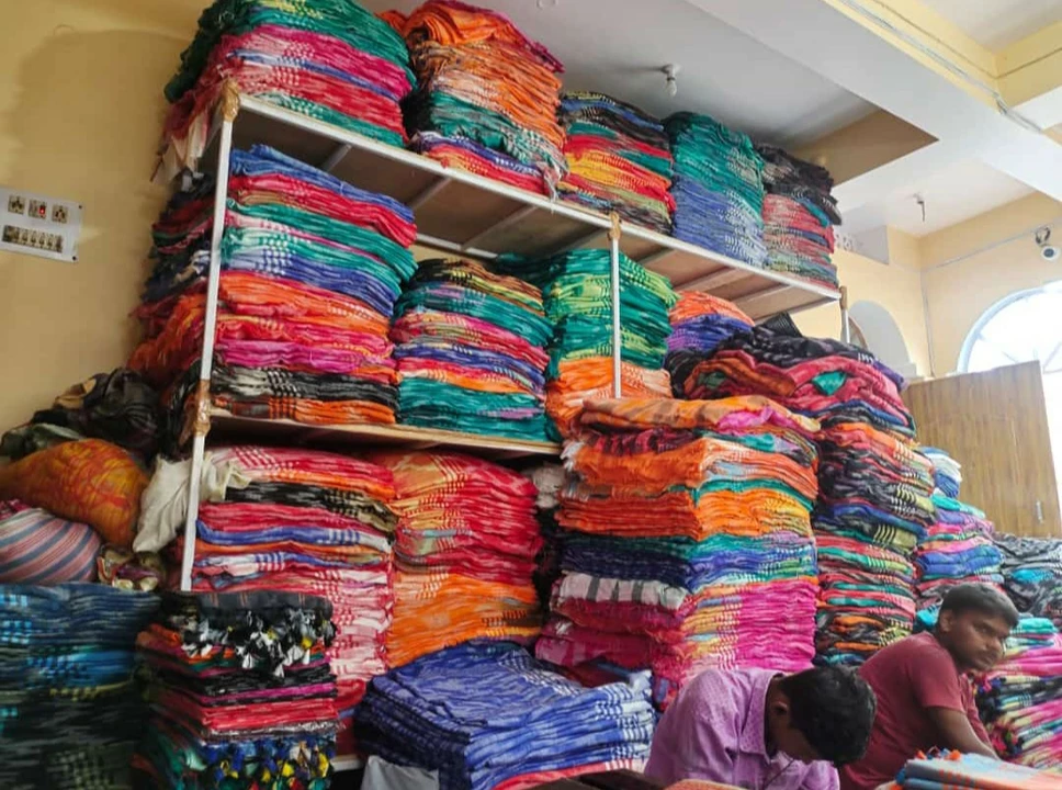 Factory Store Images of Silk handloom 🧶🧵🥻