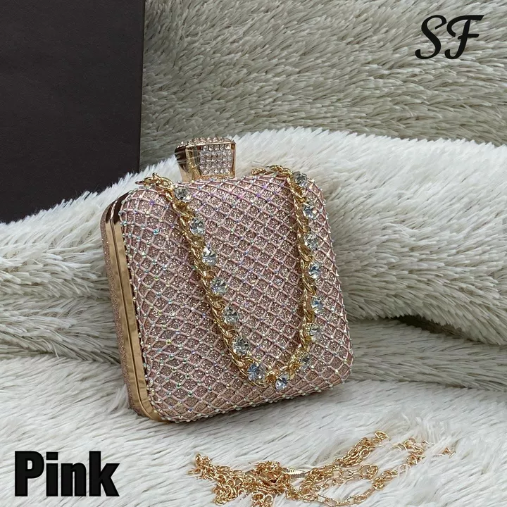 Tbcmh
*IMPORTED*

*IMPORTED HIGH END DAIMOND OPENER FANCY CLUTCH WITH BEAUTIFUL COLOURS*

*SIZE 5-5* uploaded by XENITH D UTH WORLD on 8/19/2022