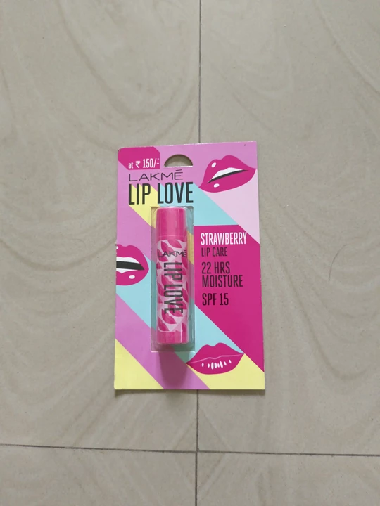 LAKME LIP LOVE STRAWBERRY  uploaded by business on 8/19/2022