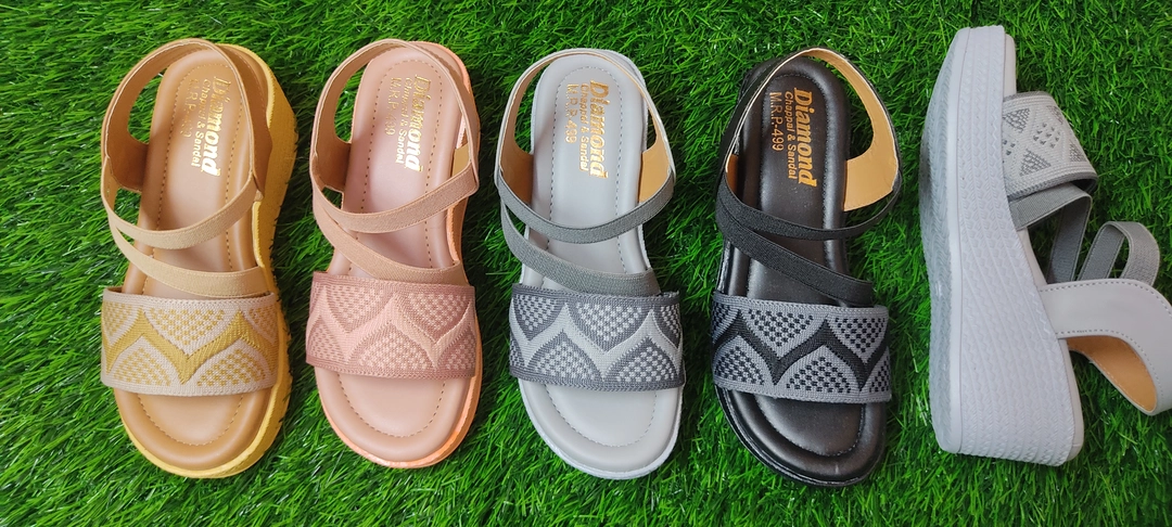 Kids wear sandal Size 1-5 uploaded by designer_footwear_mumbai on 8/19/2022