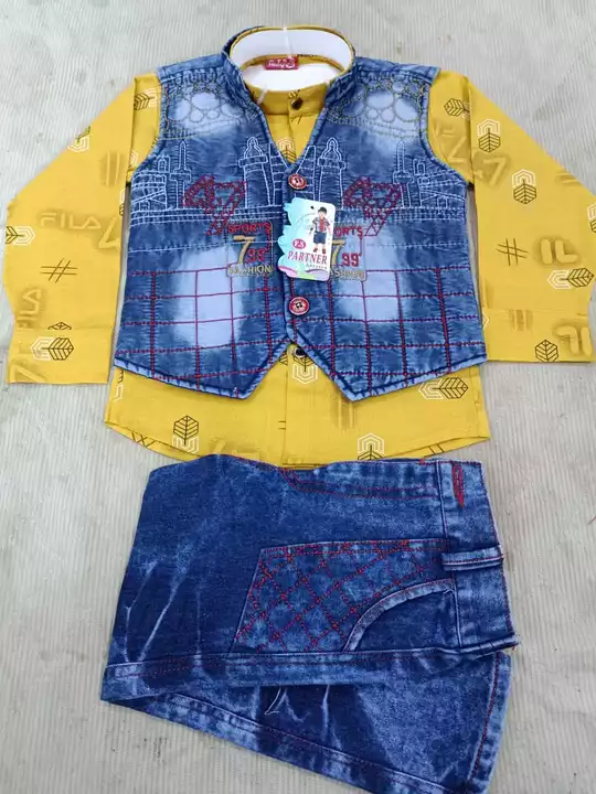Boys suit  uploaded by      AQSARA TRADERS  on 8/19/2022