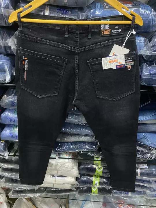 Product image with ID: billy-jeans-f6b198d6