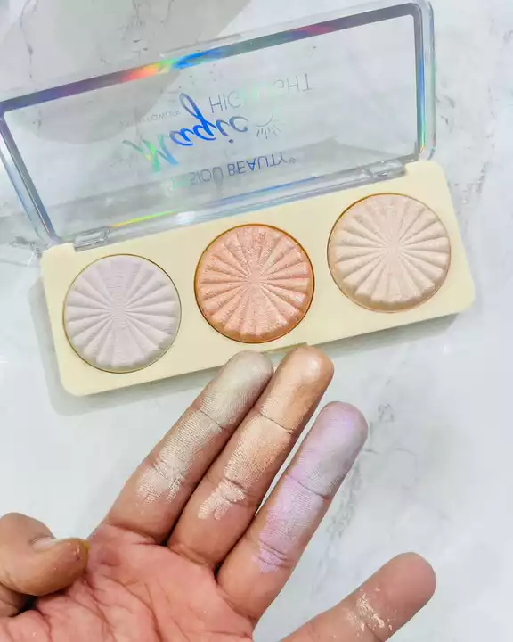 Highlighter  uploaded by Heaven beauty on 8/19/2022
