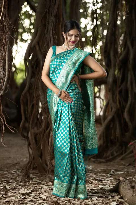 Post image *New Launching*🌿

*Small Butti Design Saree With Border and Designed Pallu*

The border of litchi silk sarees is usually broad and embellished with butti motifs.
*The special thing about litchi silk saree is its weaving.*
*It Gives Trendy Ethnic Looks.*😍


*Design: Ethnic Butti*
  

*Fabric :Litchi Silk*

SKU:*GRTN3201RED*
         *GRTN3202RMA*
         *GRTN3203RNI*
         *GRTN3204GLD*

Sarees 🦚  : 6.30 MTR Full Length Saree With Unstitched Blouse
(Elegant All over Butti Saree With Golden Border) 

*Available Colors: 4*
*Weight: 0.580 Kg*